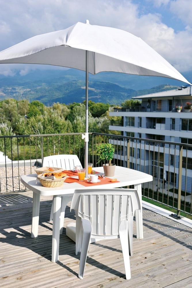 Appart'City Grenoble-Meylan Exterior photo